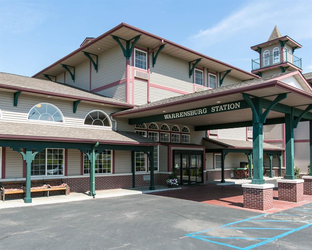 Comfort Inn Warrensburg Station Exterior photo